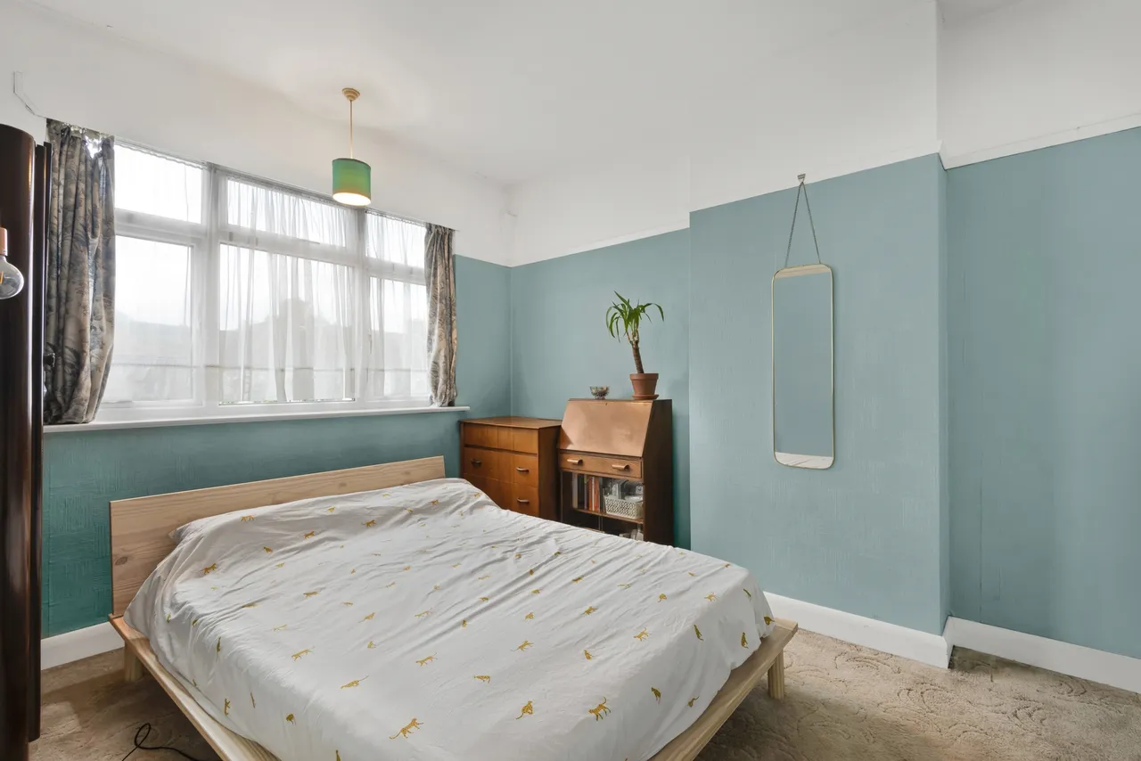 Blackmore Avenue, Southall, UB1 3ES, photo 7