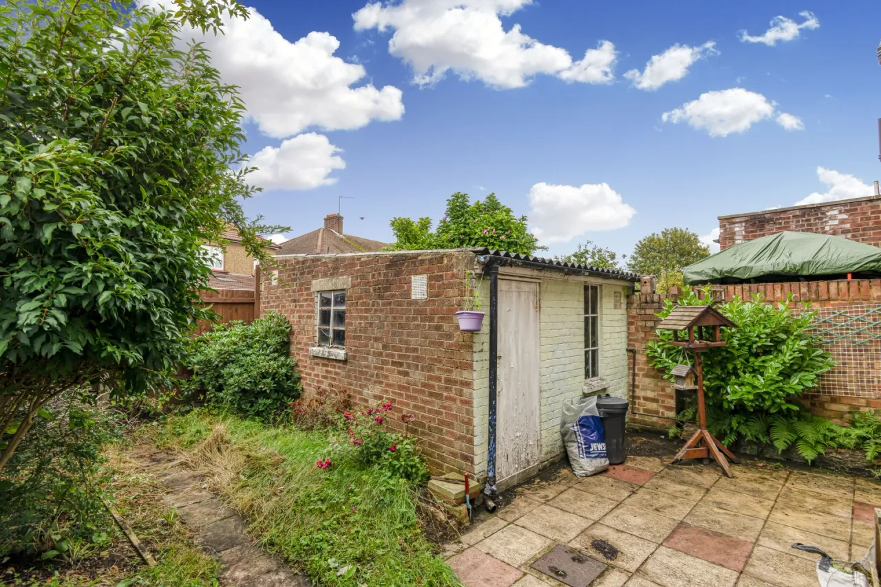 Blackmore Avenue, Southall, UB1 3ES, photo 22