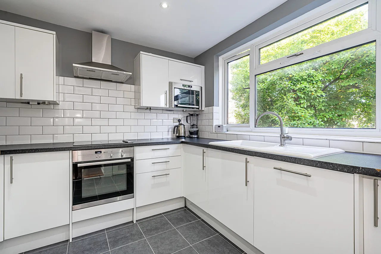 Bolton Road, London, W4, photo 6