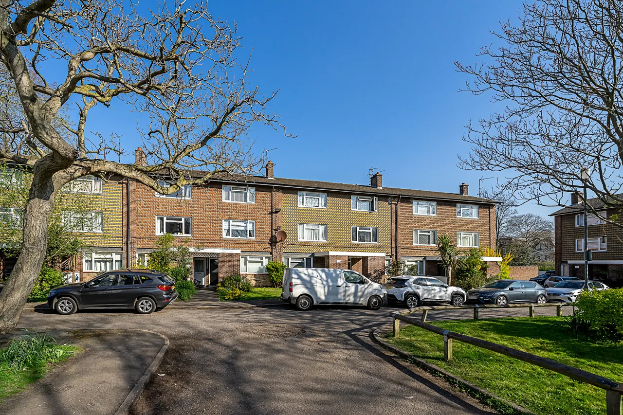 Bolton Road, London, W4, photo 11