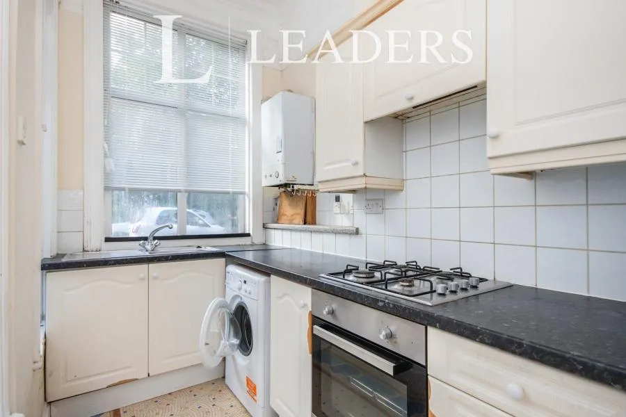 Wellington Road, Bournemouth, BH8, photo 5