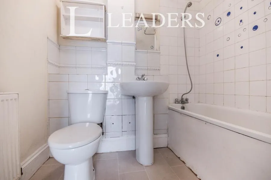 Wellington Road, Bournemouth, BH8, photo 7
