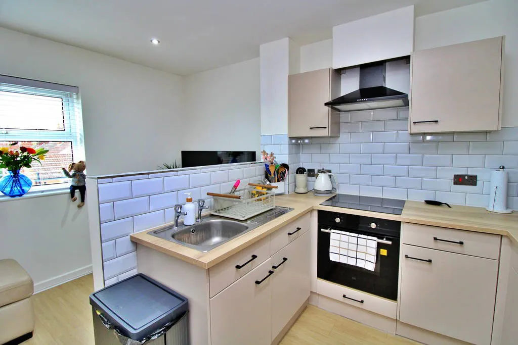 Harvon Garth, Cambridge Street, Rugby, CV21 3FH, photo 6