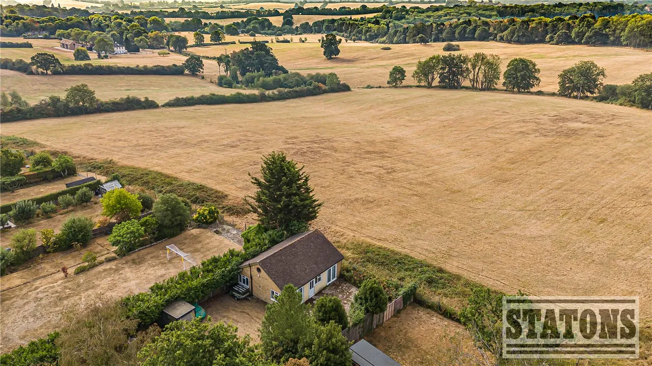 The Ridgeway, Cuffley, Hertfordshire, EN6 4BG, photo 11