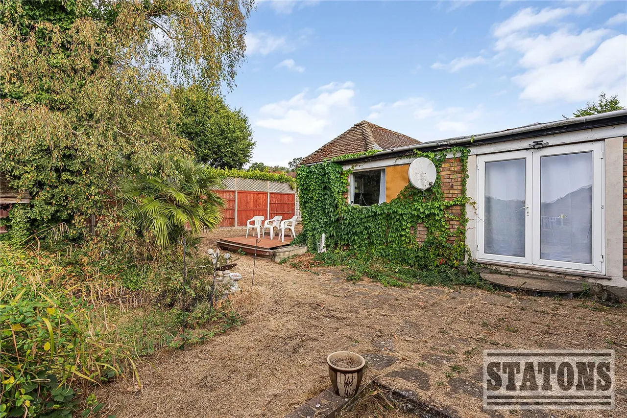 The Ridgeway, Cuffley, Hertfordshire, EN6 4BG, photo 18