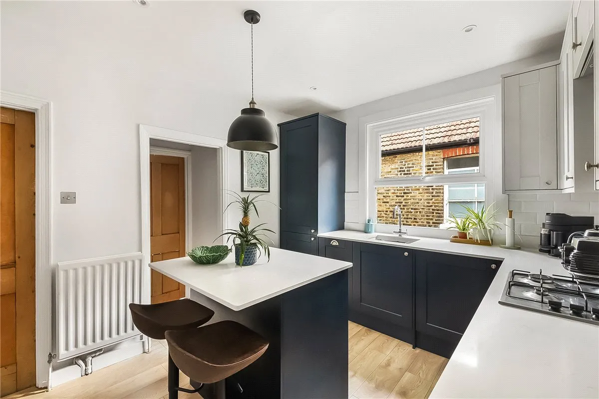 Tranmere Road, London, SW18, photo 5