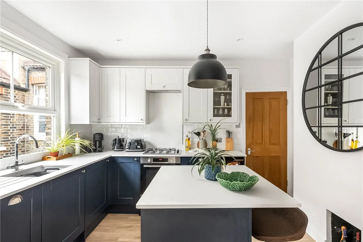Tranmere Road, London, SW18, photo 6
