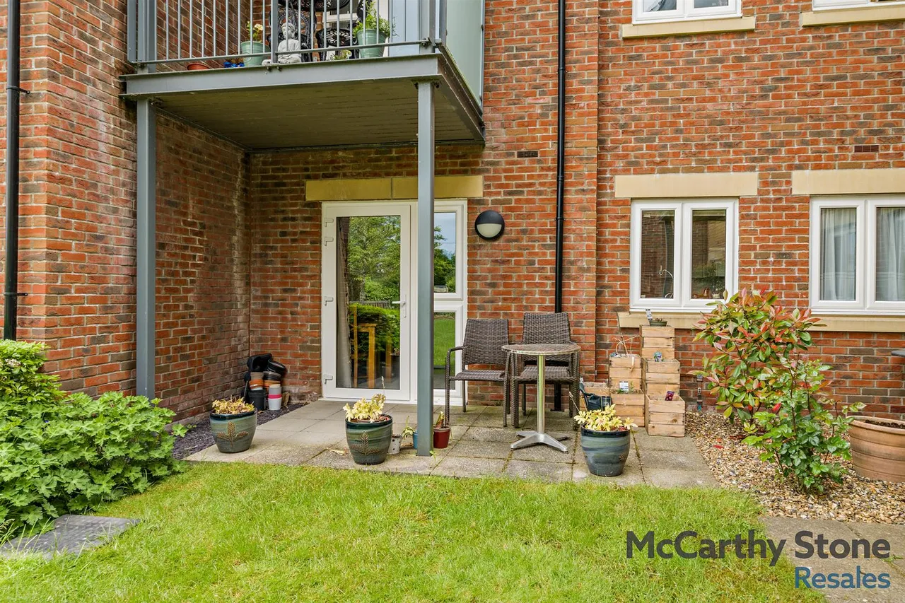 Moormead Road, Wroughton, SN4, photo 3
