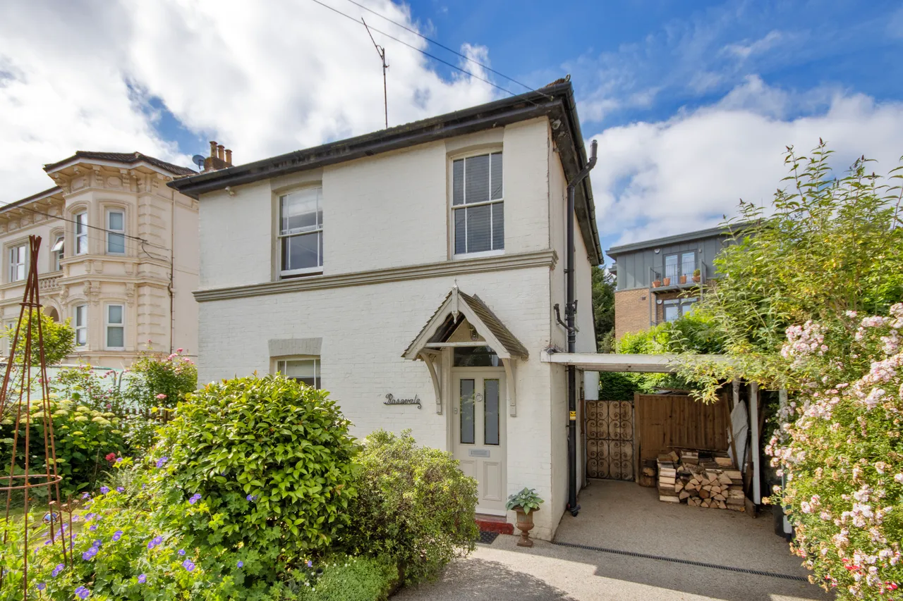 Park Road, Tunbridge Wells, Kent, TN4 9JN, photo 2