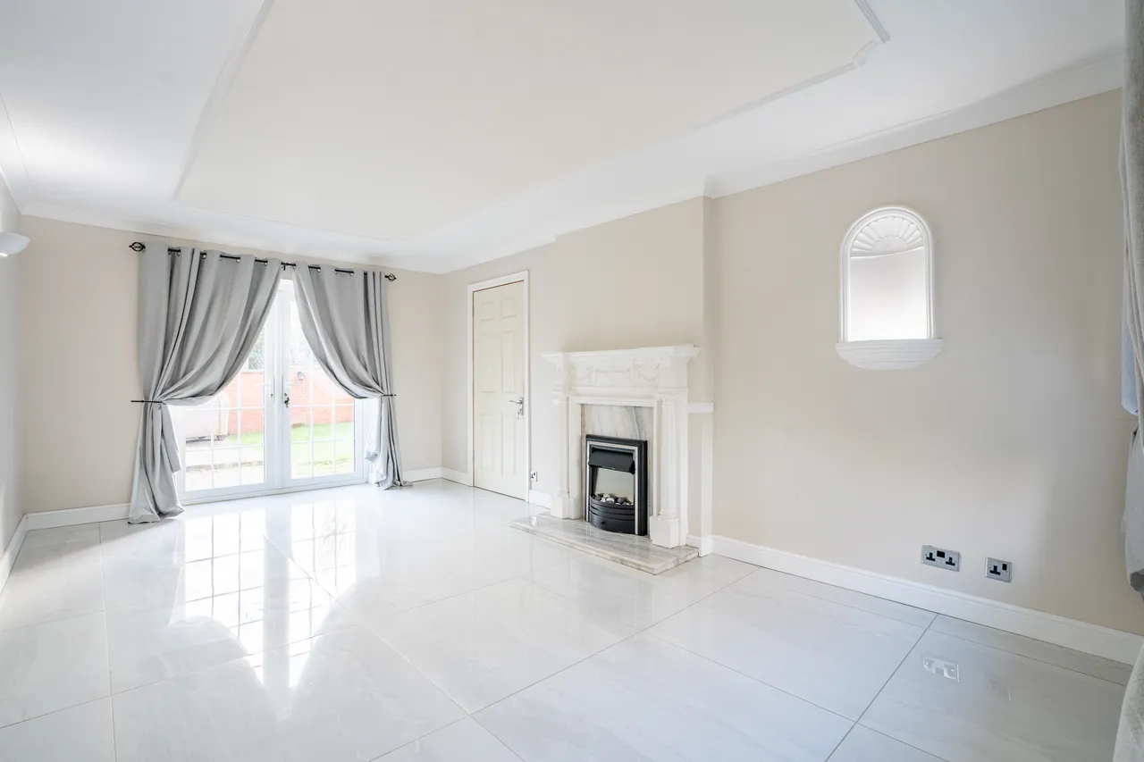 King George Croft, Morley, LS27, photo 8