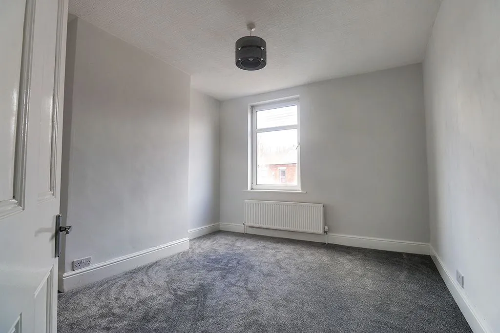 Bromford Lane, West Bromwich, B70 7HS, photo 11