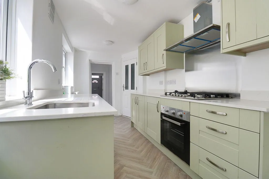 Bromford Lane, West Bromwich, B70 7HS, photo 3