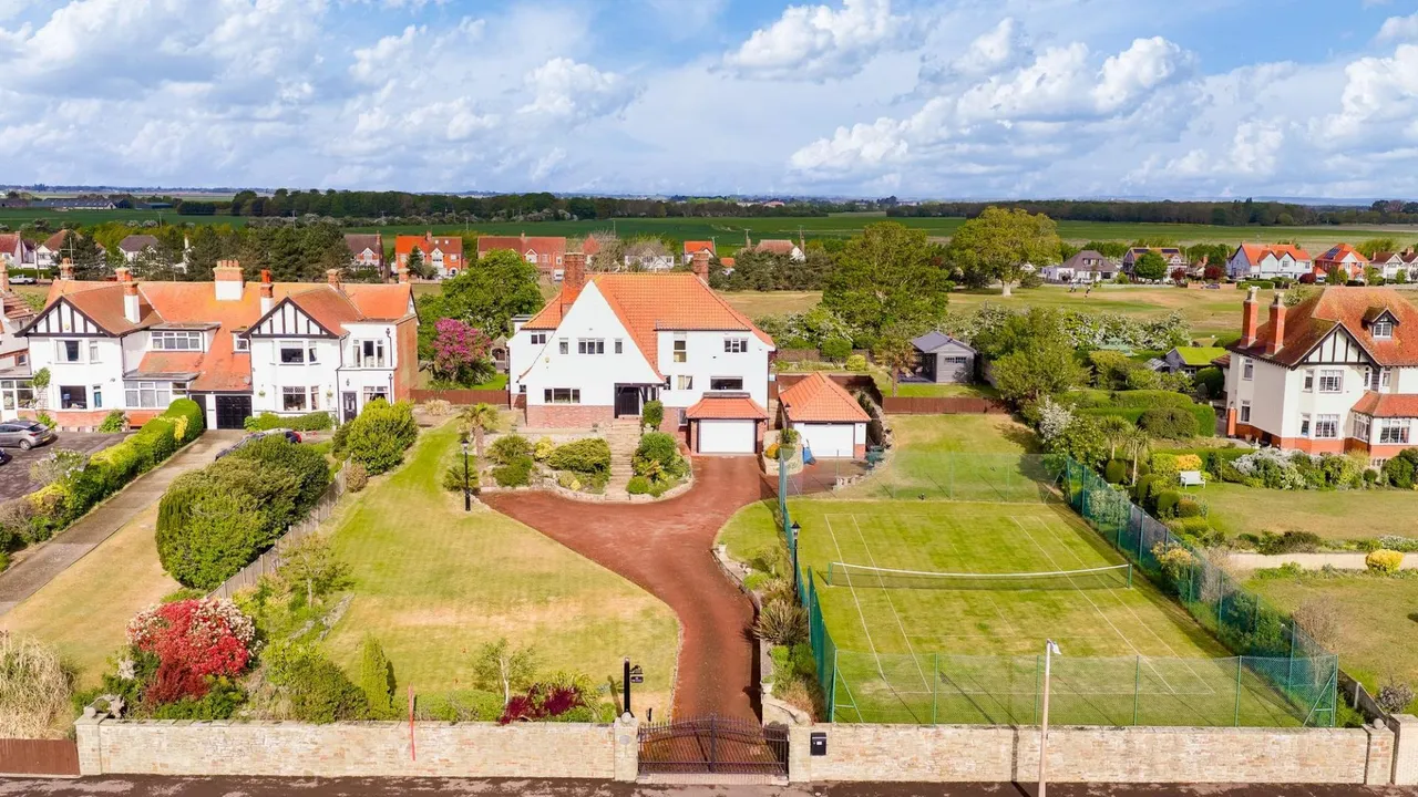 Seacroft Esplanade, Skegness, PE25, photo 51