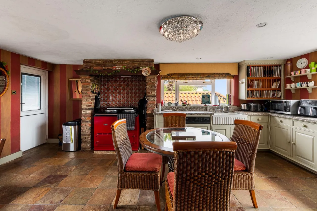 Seacroft Esplanade, Skegness, PE25, photo 18