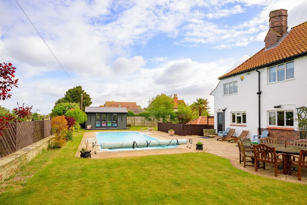 Seacroft Esplanade, Skegness, PE25, photo 42