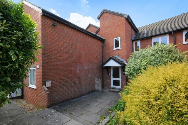 Abercromby Avenue, High Wycombe, HP12, photo 7
