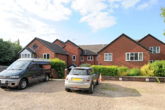 Abercromby Avenue, High Wycombe, HP12, photo 5