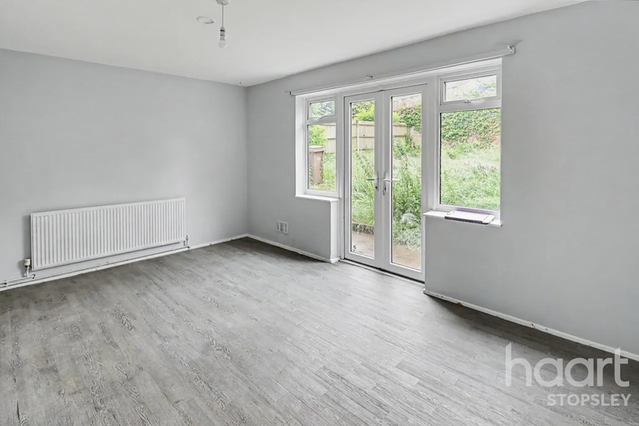 Eaton Valley Road, Luton, LU2, photo 6