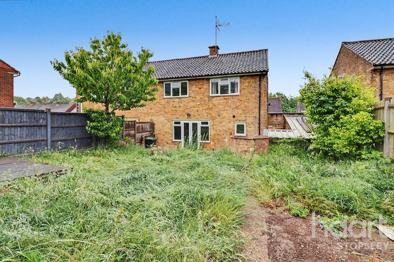 Eaton Valley Road, Luton, LU2, photo 23