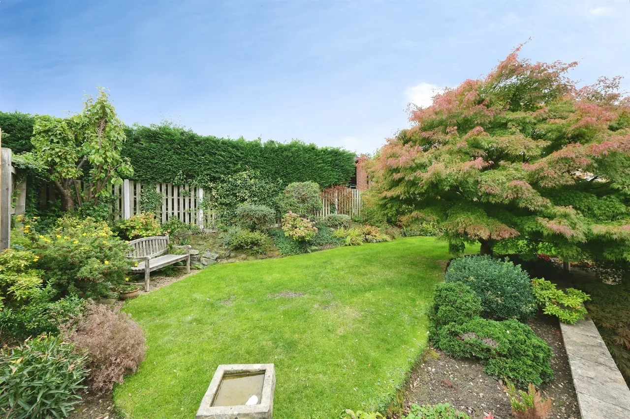 The Grange, Ashgate, S42, photo 31