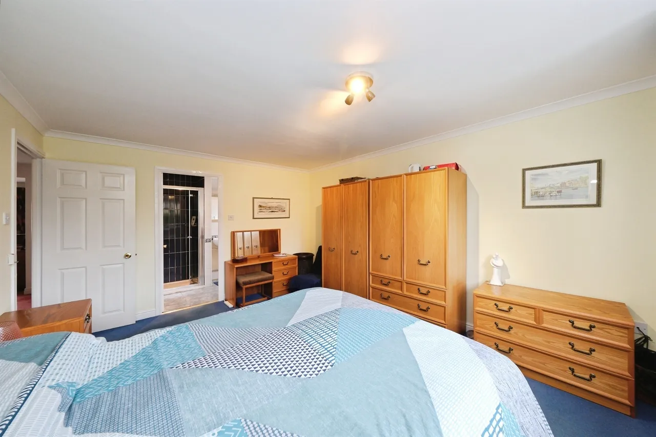 The Grange, Ashgate, S42, photo 17