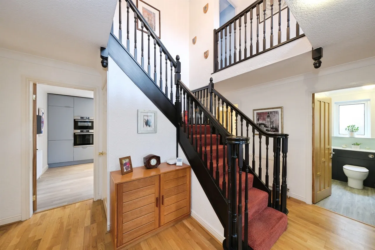The Grange, Ashgate, S42, photo 3