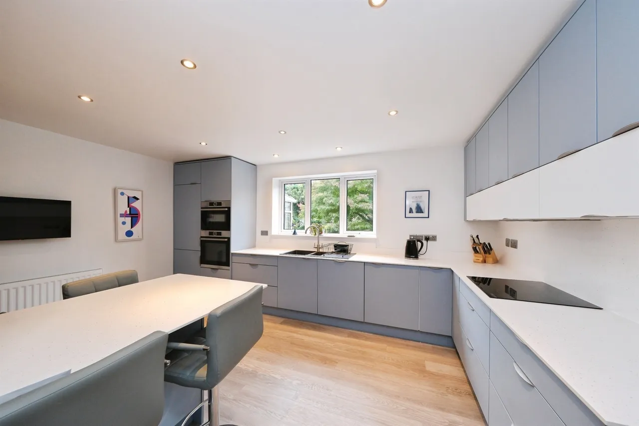 The Grange, Ashgate, S42, photo 6