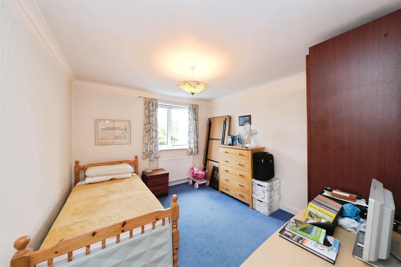The Grange, Ashgate, S42, photo 27