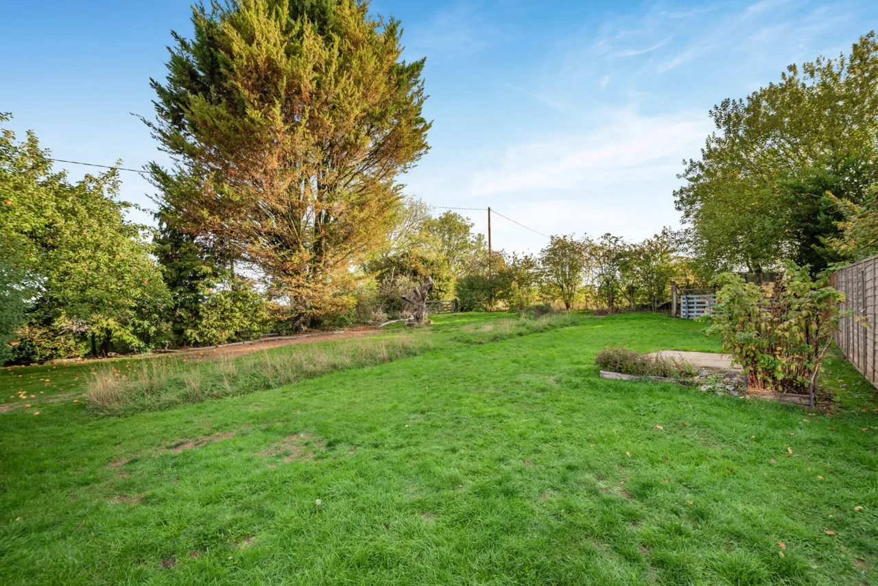 Burghclere, Newbury, RG20, photo 11