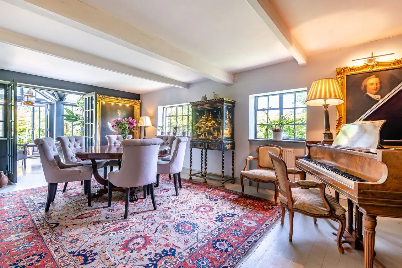 Broad Campden, Chipping Campden, Gloucestershire, GL55 6UR, photo 2