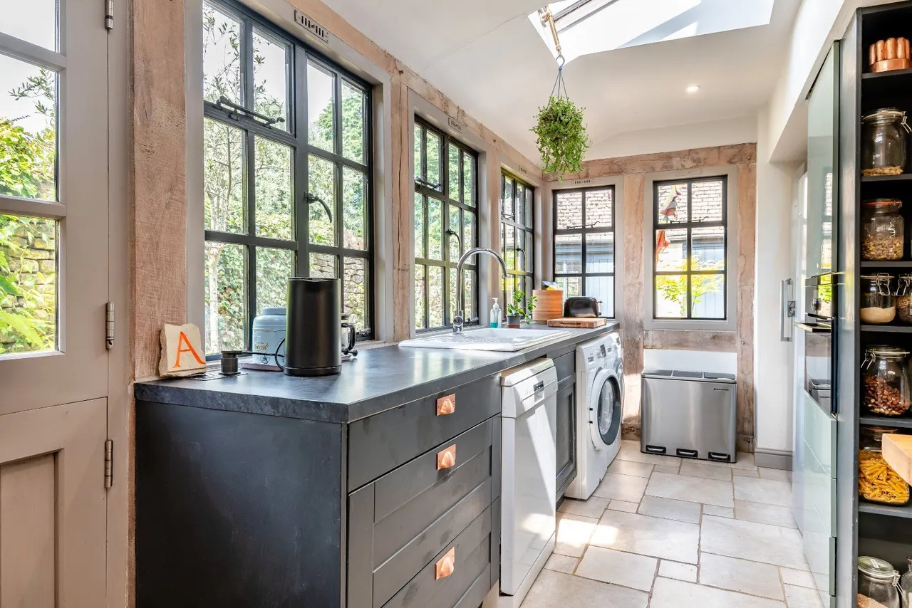 Broad Campden, Chipping Campden, Gloucestershire, GL55 6UR, photo 9