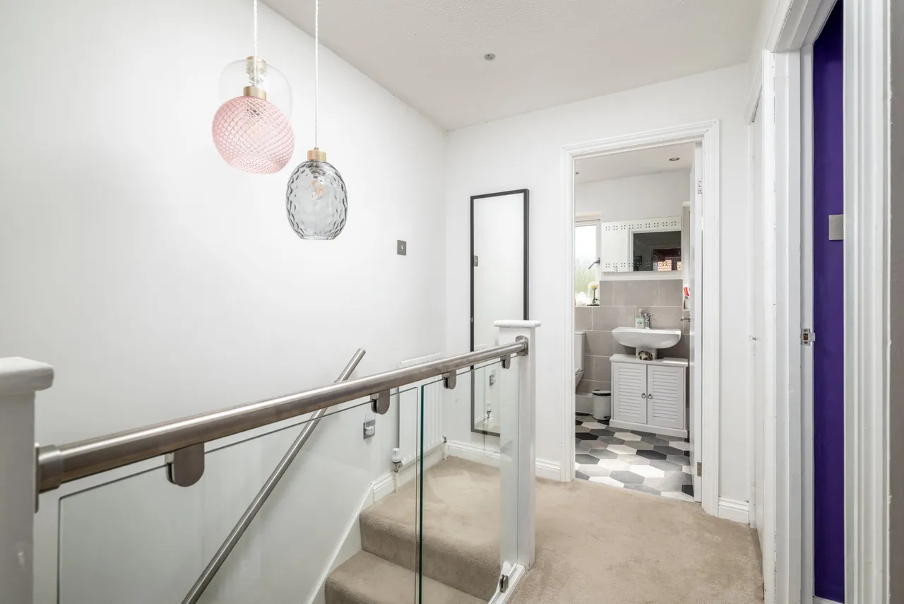 Nan Aires, Wingrave, Buckinghamshire, photo 12
