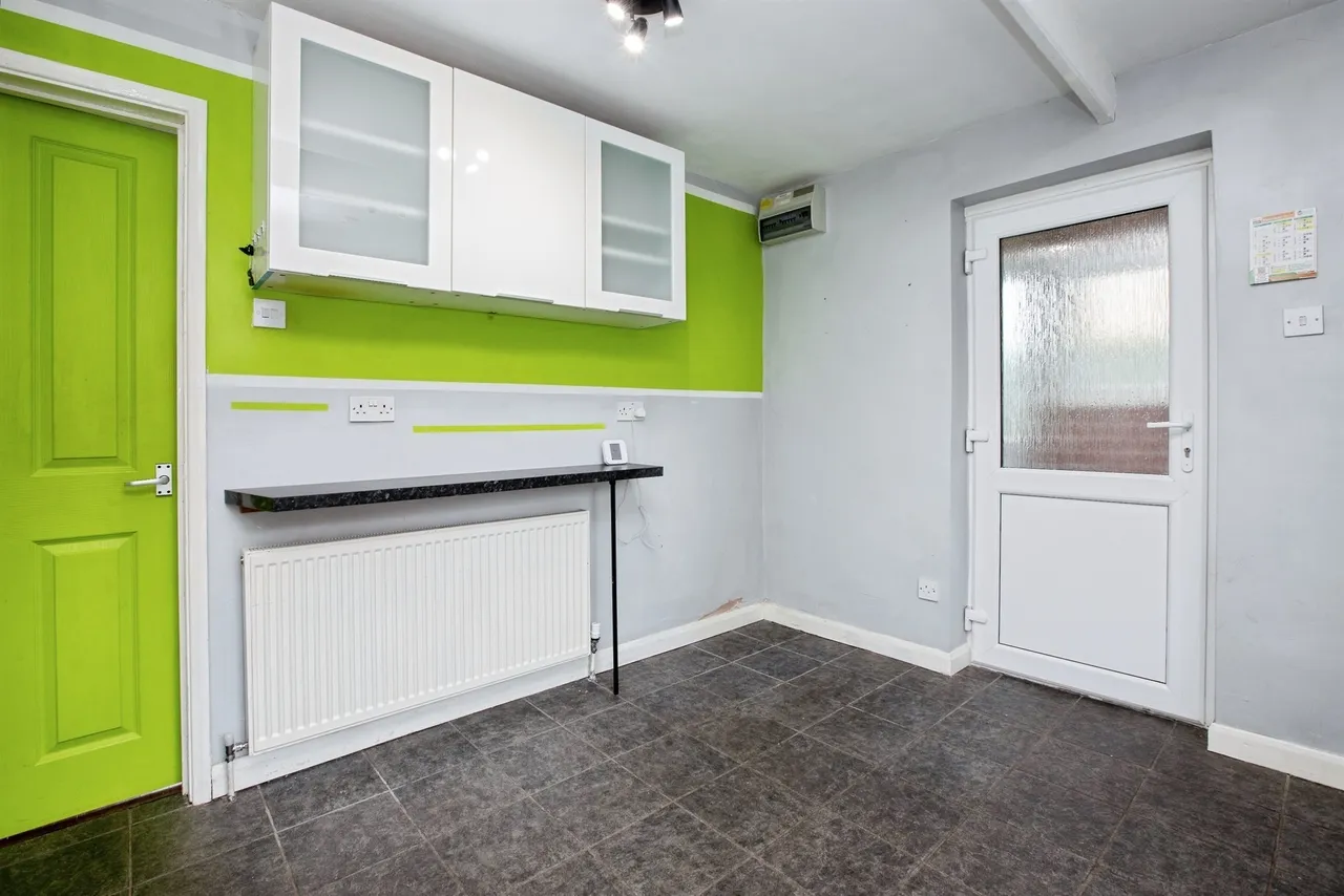 Addison Villas, Eastwood, NG16, photo 6