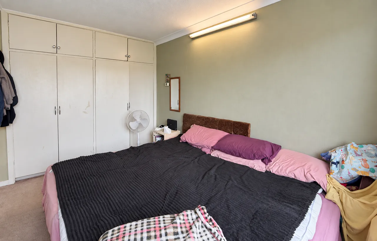 Winton Gardens, Edgware, HA8, photo 7