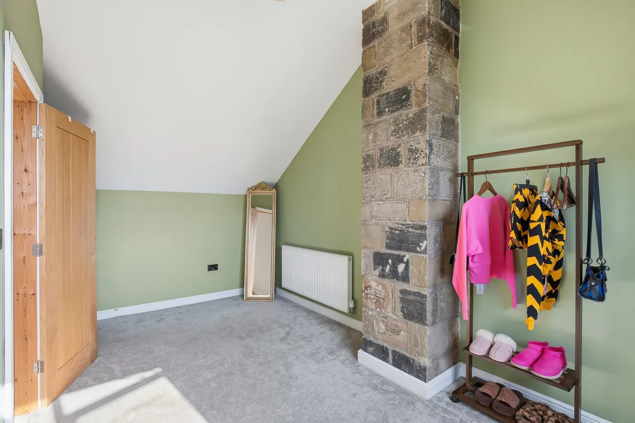Otley Road, Bingley, BD16, photo 25