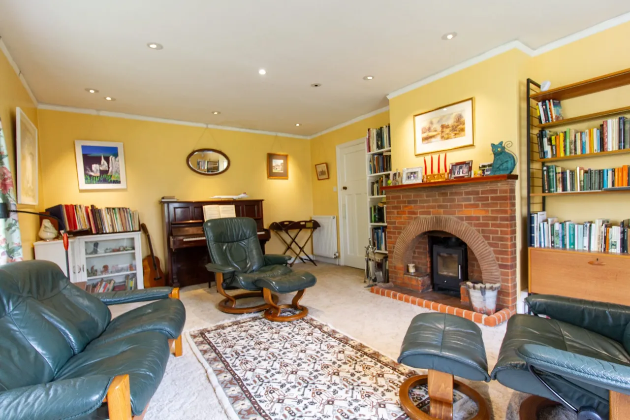 Fitzroy Road, Fleet, GU51 4JH, photo 5
