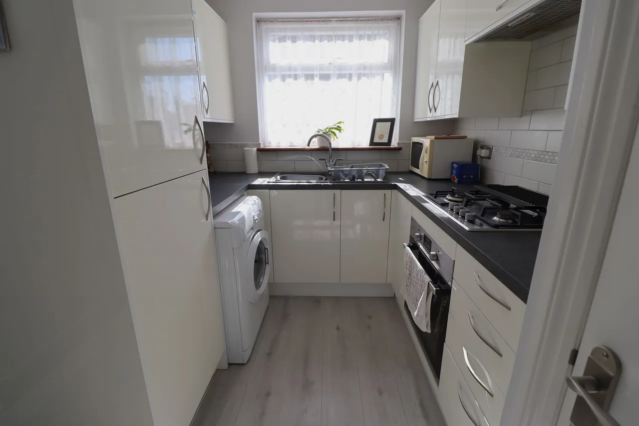 The Approach, Rayleigh, Essex, SS6 9AA, photo 6