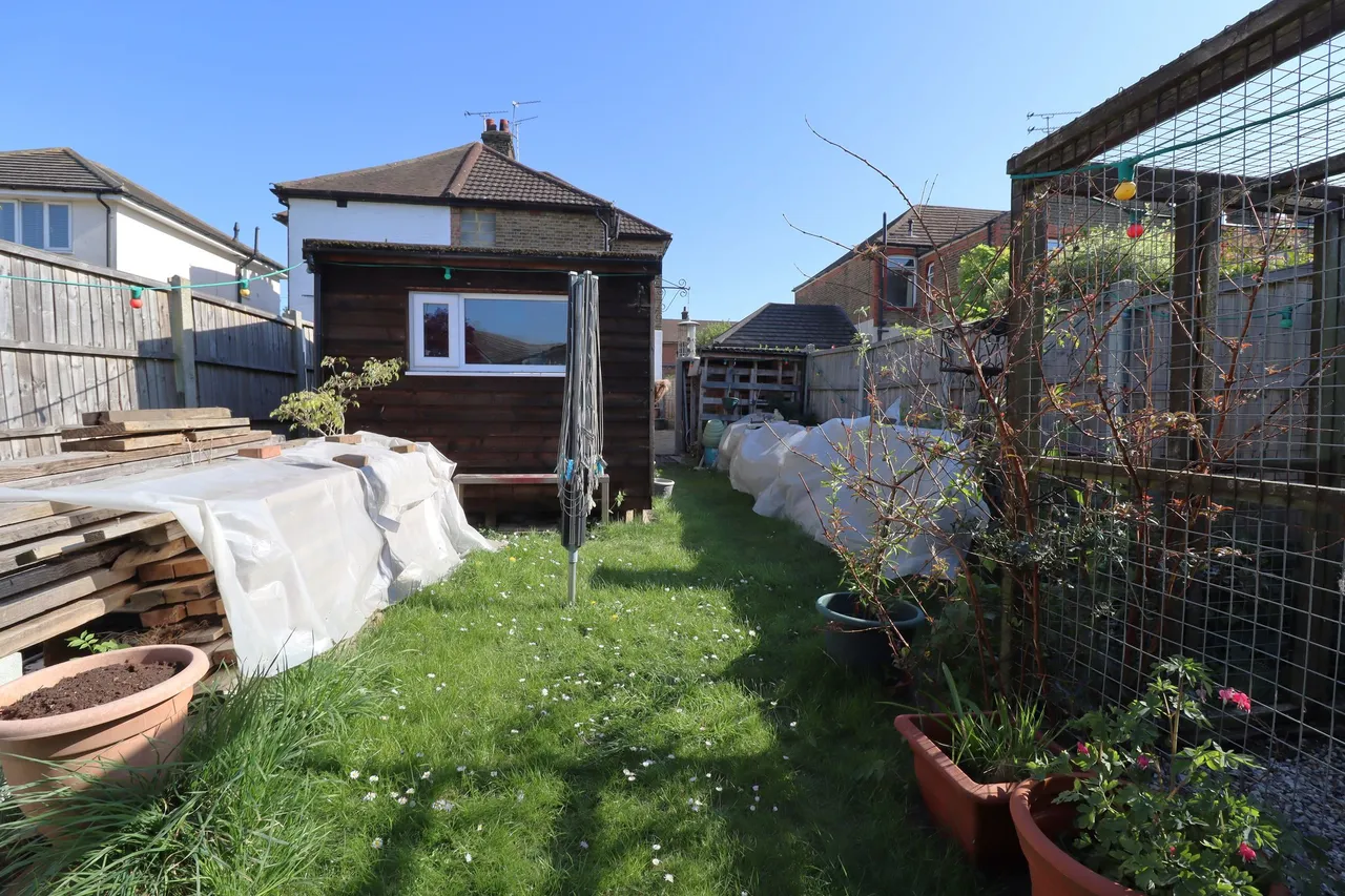 The Approach, Rayleigh, Essex, SS6 9AA, photo 11