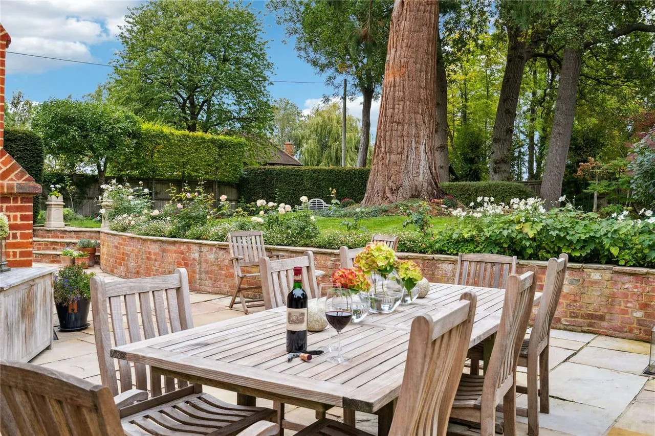 Binfield Road, Shurlock Row, Reading, RG10 0QJ, photo 10