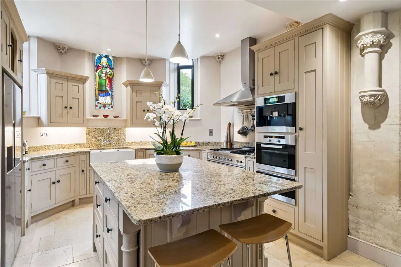 Binfield Road, Shurlock Row, Reading, RG10 0QJ, photo 4