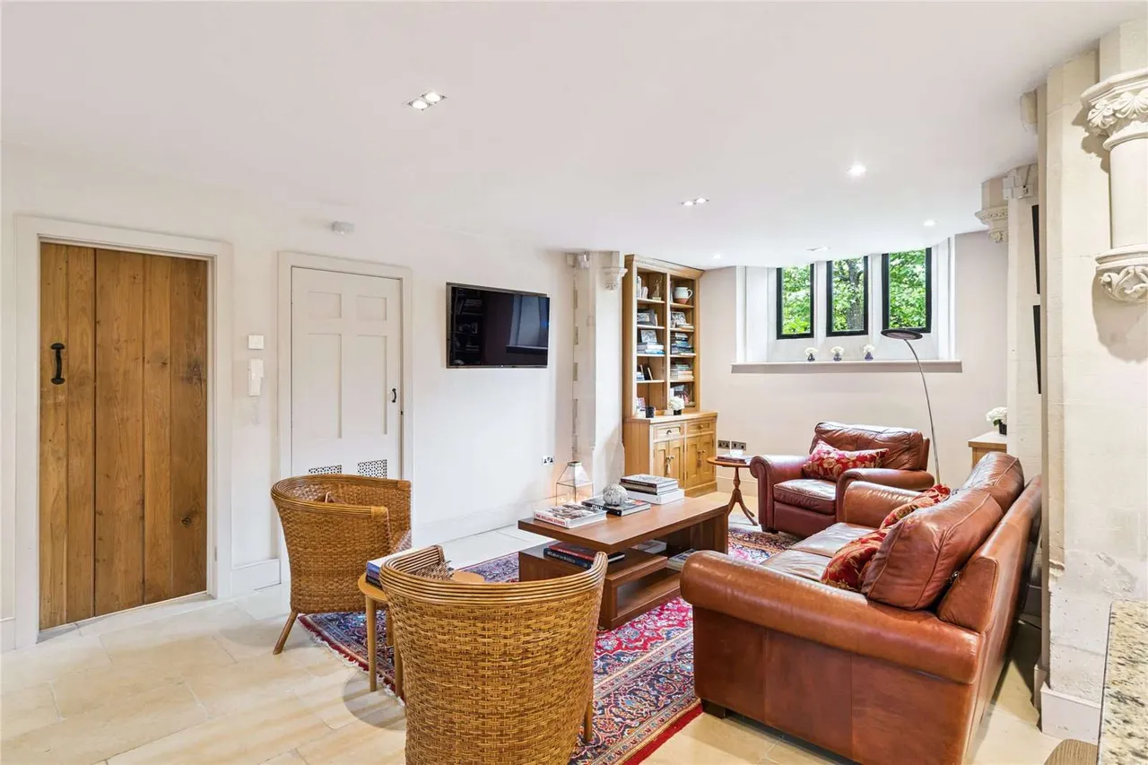 Binfield Road, Shurlock Row, Reading, RG10 0QJ, photo 3