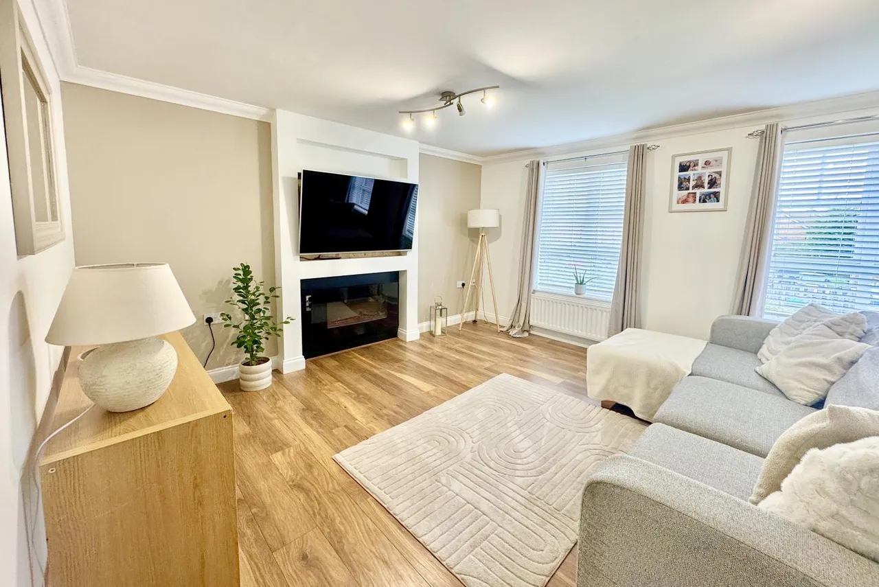 Malmesbury Park Road, BH8, photo 7