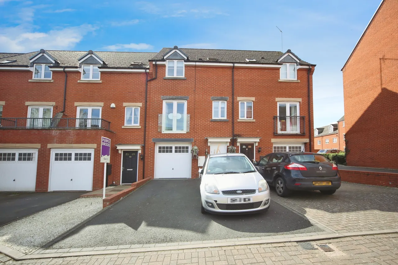 Quayle Court, Kidderminster, DY11, photo 7