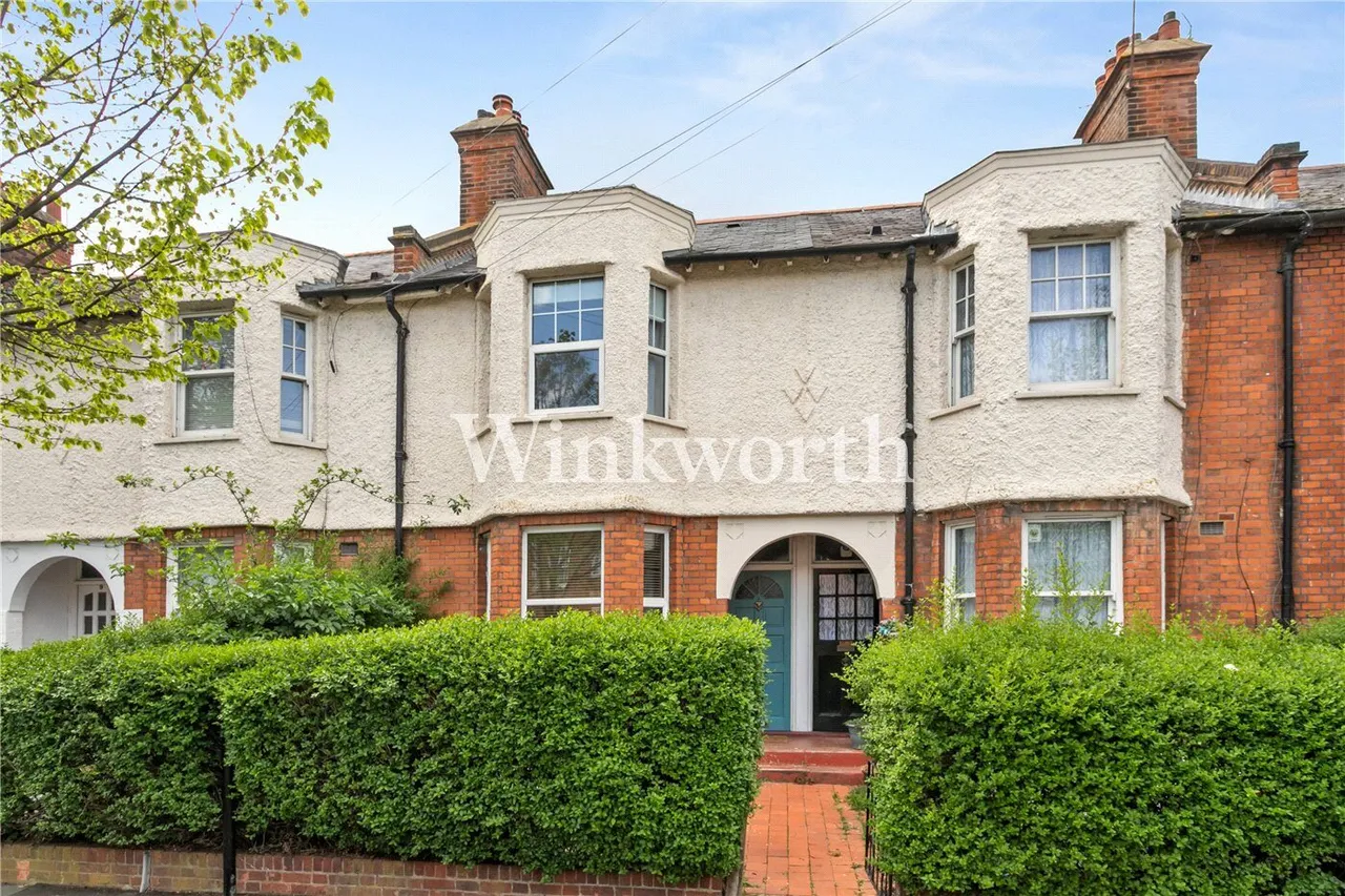 Waltheof Avenue, London, N17, photo 22