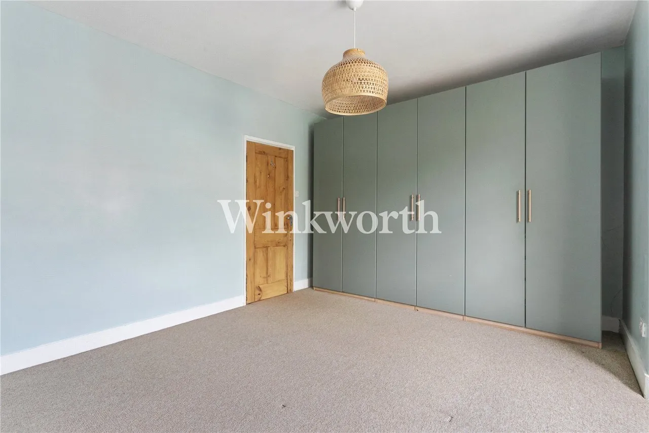 Waltheof Avenue, London, N17, photo 10