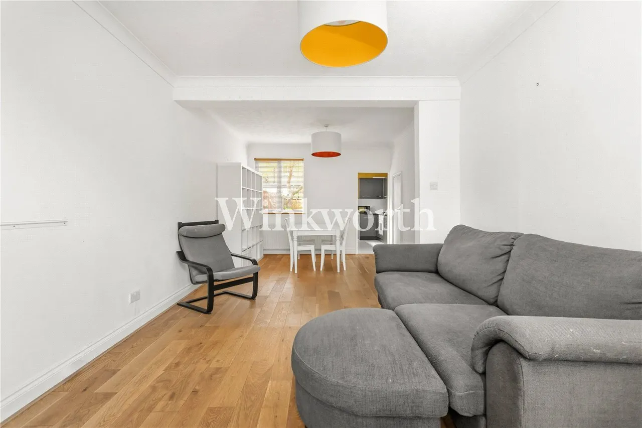 Waltheof Avenue, London, N17, photo 3