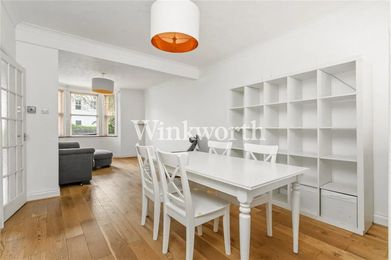 Waltheof Avenue, London, N17, photo 4