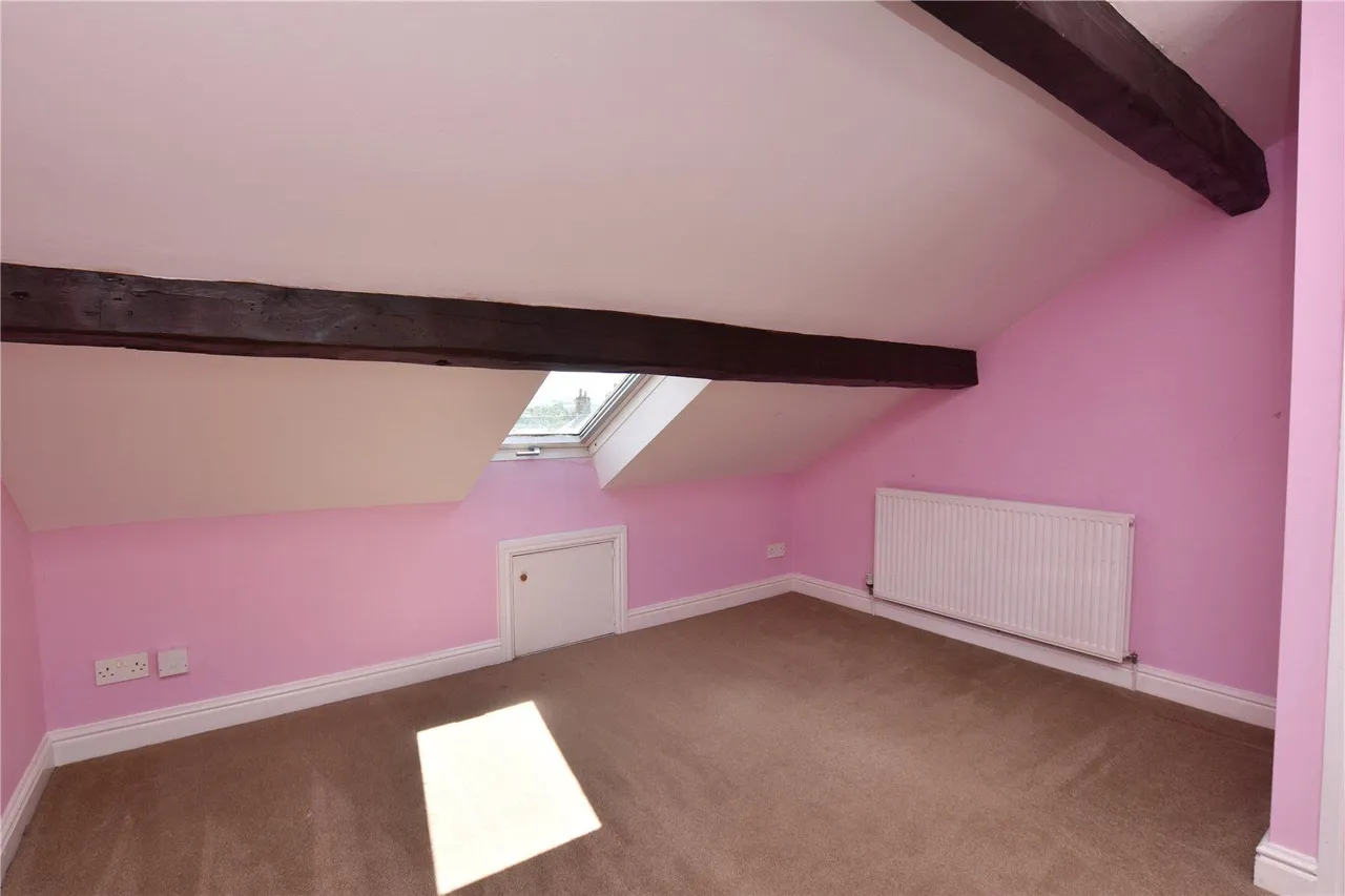 Manchester Road, Tintwistle, SK13, photo 18