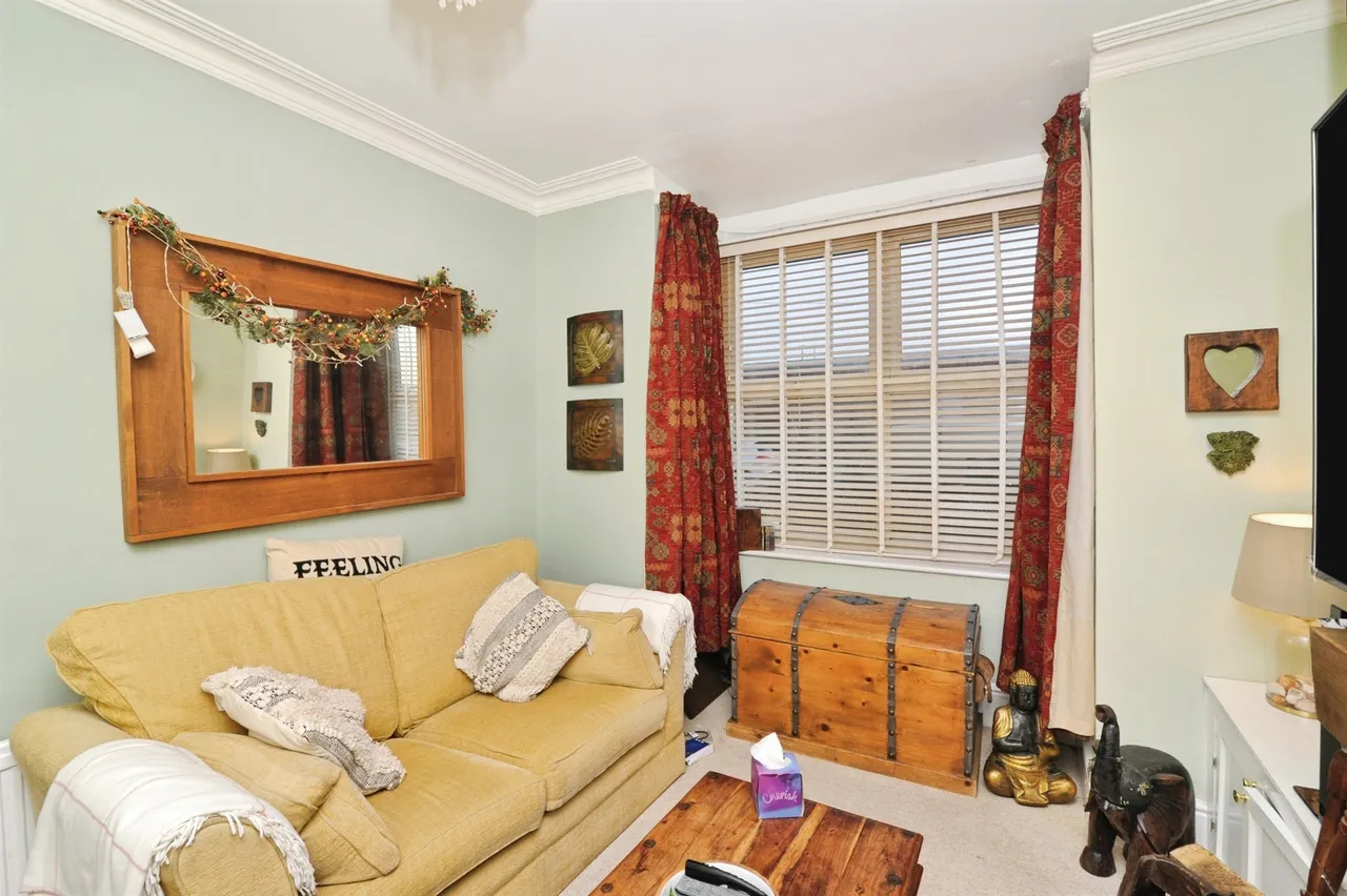 Cliftonville Road, St. Leonards-On-Sea, photo 2