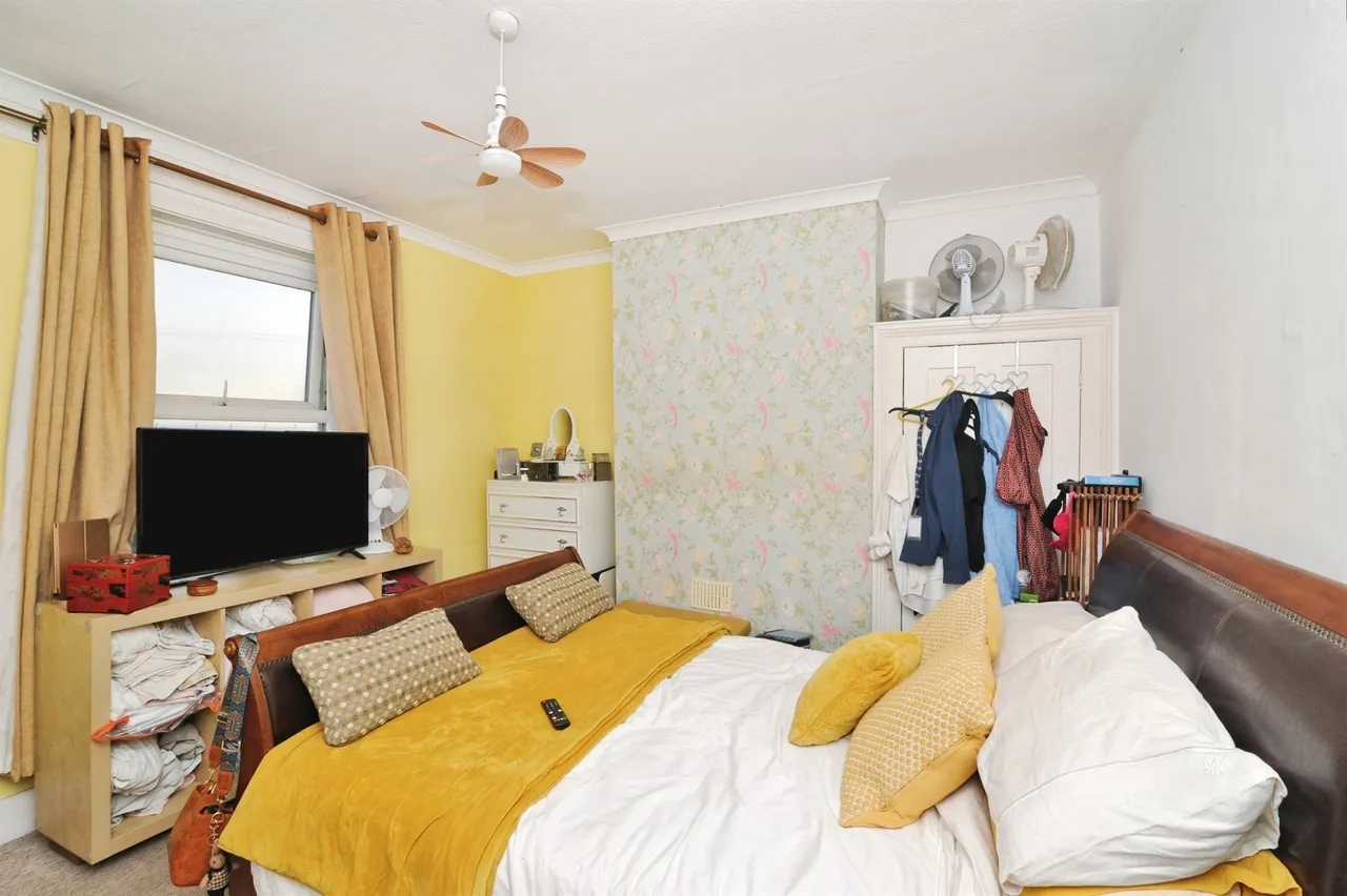 Cliftonville Road, St. Leonards-On-Sea, photo 7